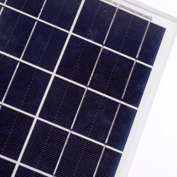 Proyector LED Solar 45W 6500K Panel: 6V/6W Batería: 3,2V/3000MaH Control Remoto [HO-SOLARFL-45W-01]